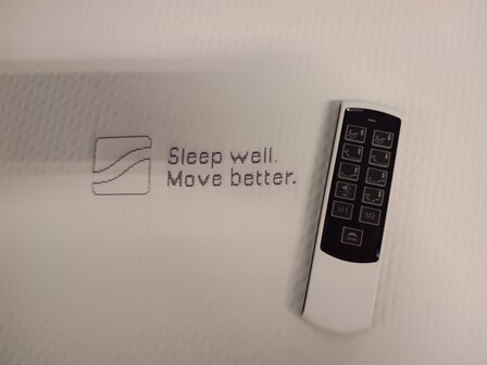 M Line Elite Elektrisch Verstelbare Boxspring &quot;Showmodel Kapelle&quot;
